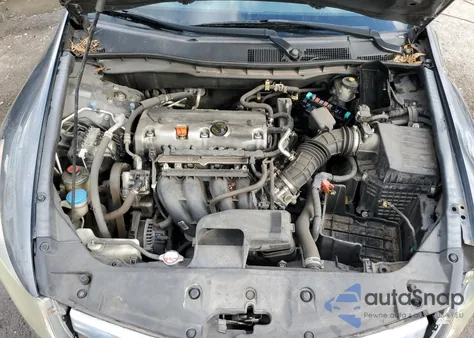 2011 Honda Accord Se z USA, uszkodzony, nr VIN 1HGCP2F65BA031971